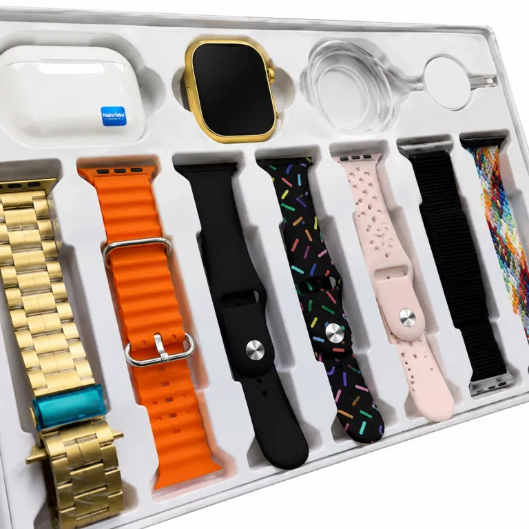 I20 Ultra Max Smartwatch 7 Straps Earbuds Bundle